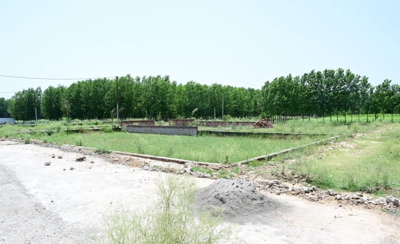 Iconic Green Zone Left side View Rudra Ganga Enclave